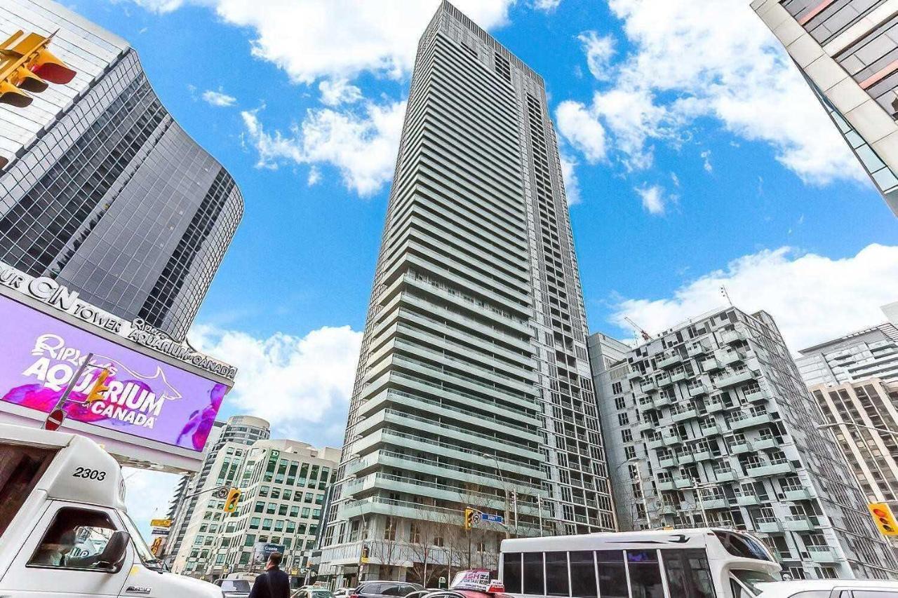 Luxury Condo Prime Location Торонто Екстер'єр фото