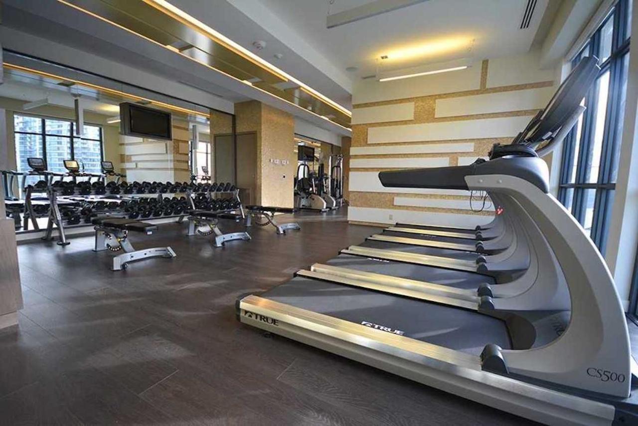 Luxury Condo Prime Location Торонто Екстер'єр фото