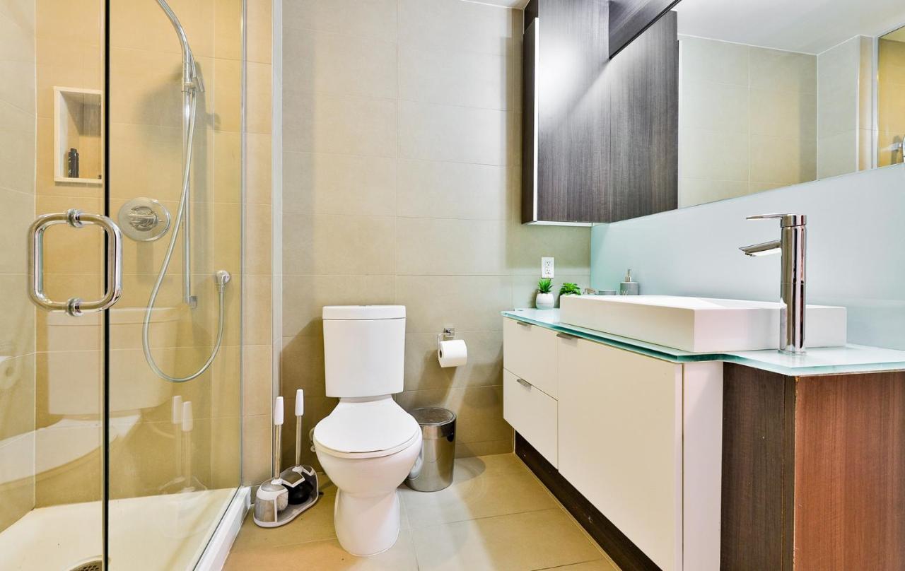 Luxury Condo Prime Location Торонто Екстер'єр фото