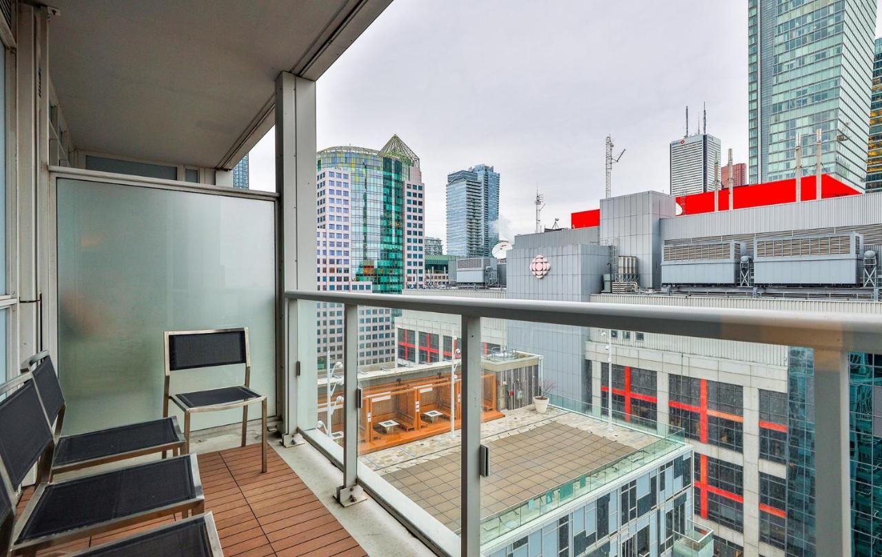 Luxury Condo Prime Location Торонто Екстер'єр фото